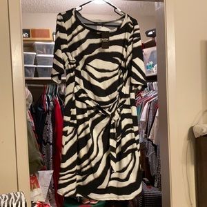 NWT MSK Women. Zebra print dress